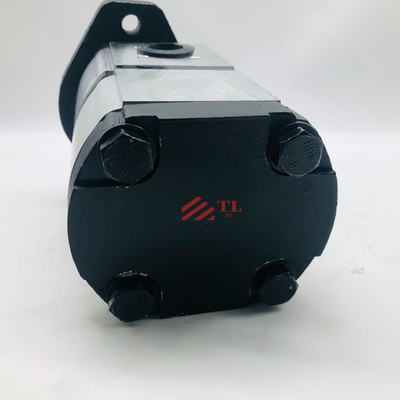 31N5-30020 R140W-7 R170W-7A ปั๊มเกียร์สําหรับเครื่องขุดคลาน SKGM ยานก่อสร้าง